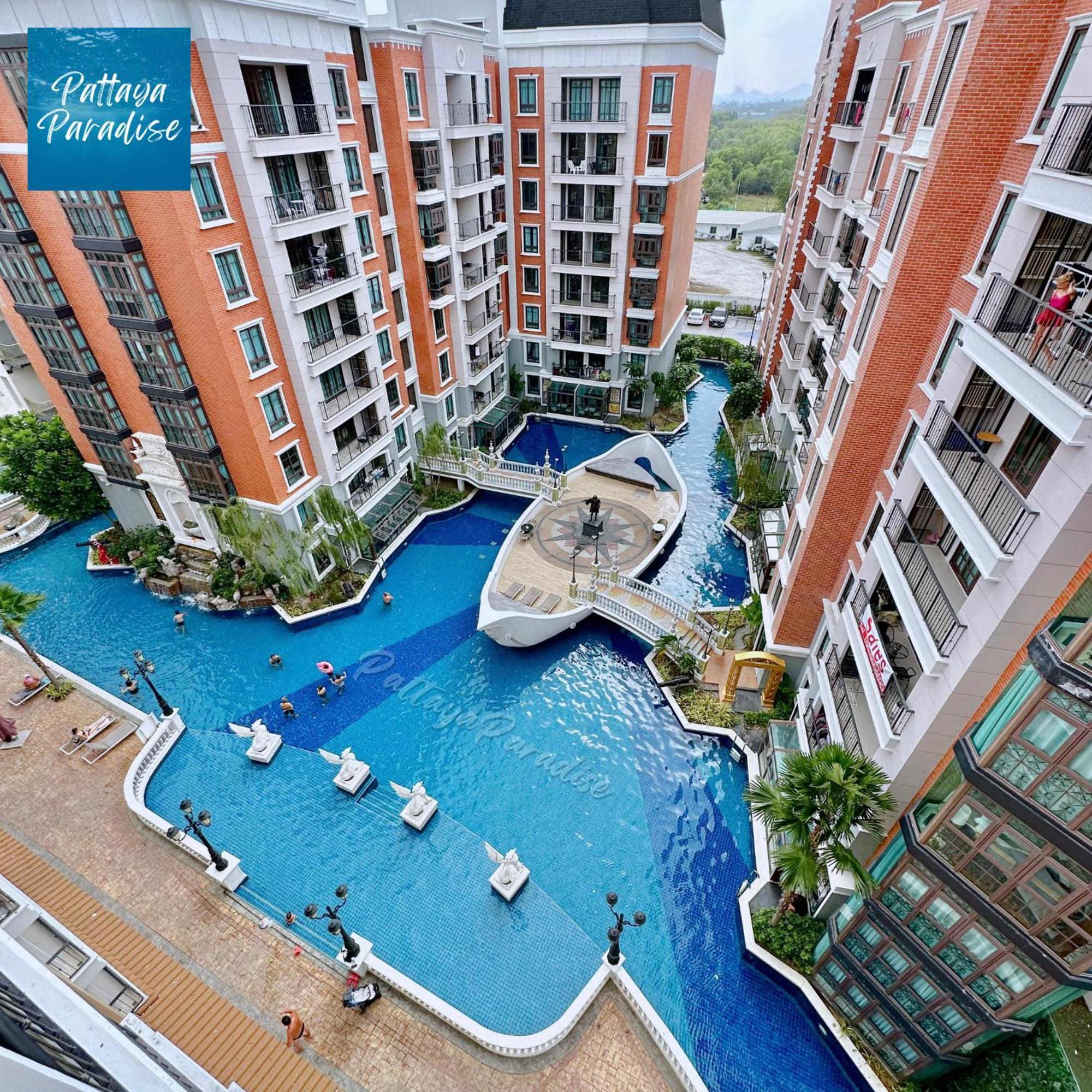 Espana Resort Jomtien Beach Pattaya Exterior photo